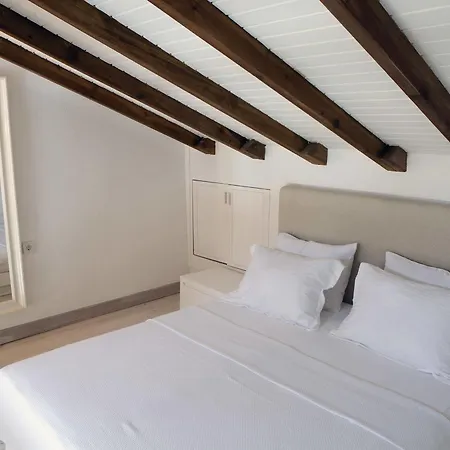 Vira Demir 马尔马里斯