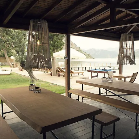 ホテル Vira Demir マルマリス